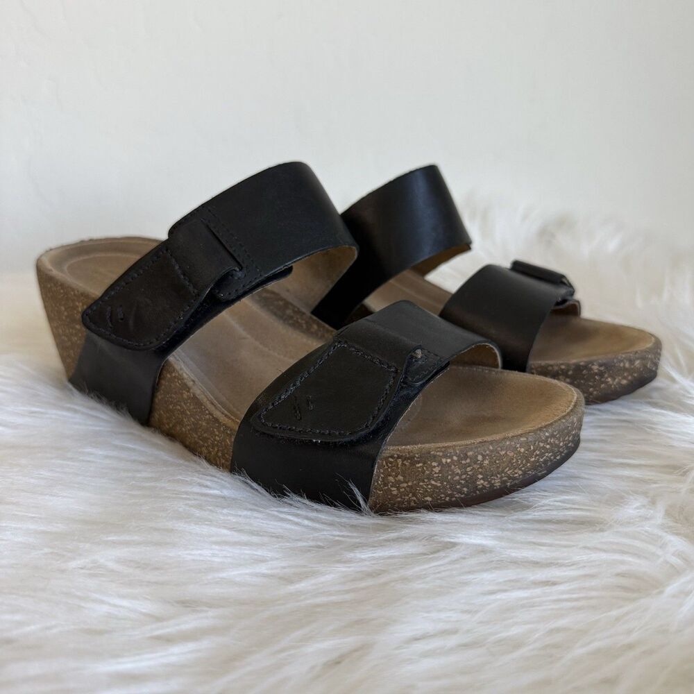 Clarks Temira Womens Size 8.5 Comfort Black Leather Cork Wedge Sandals Walking